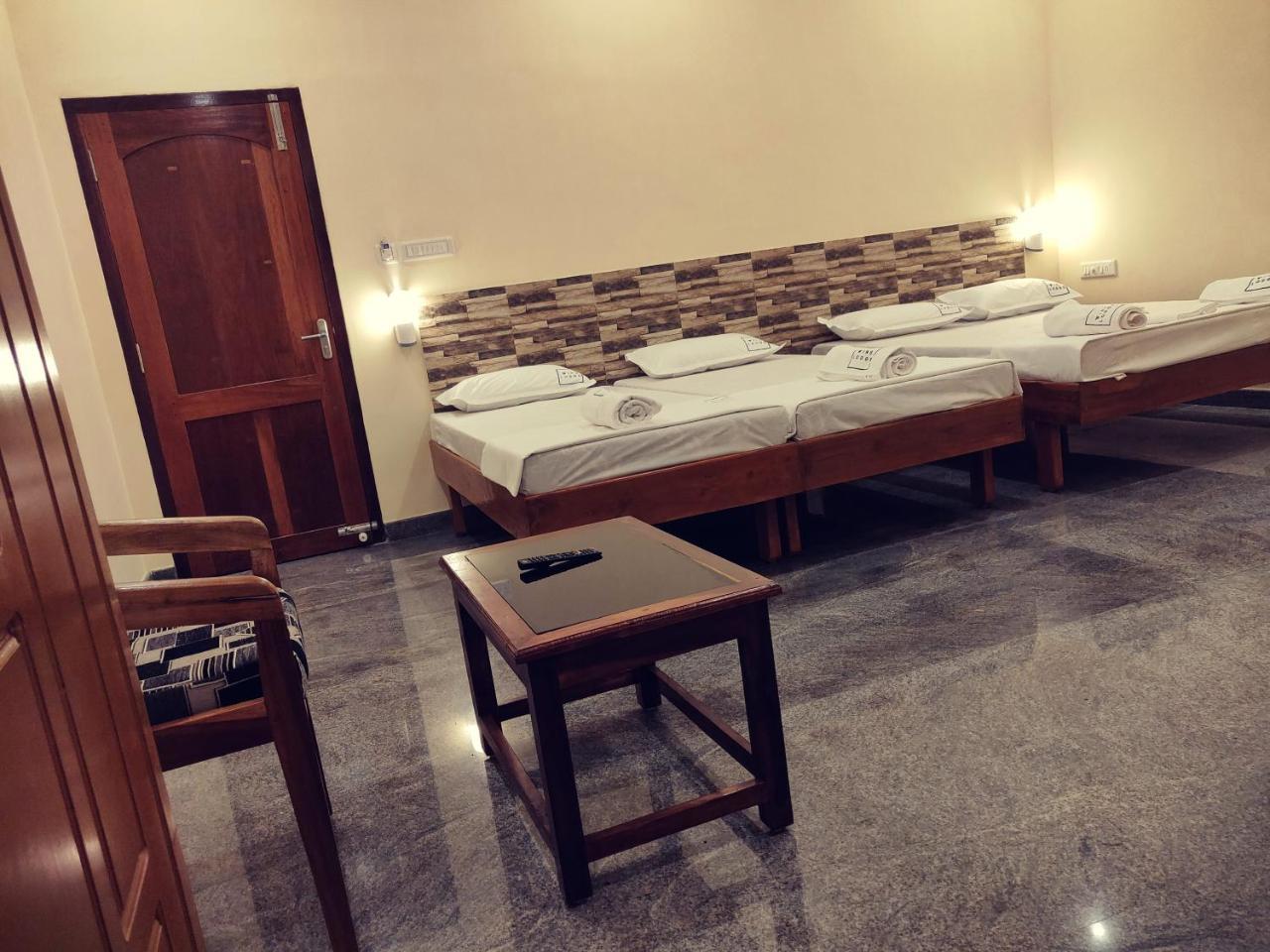 Hotel Wins Канякумари Екстериор снимка
