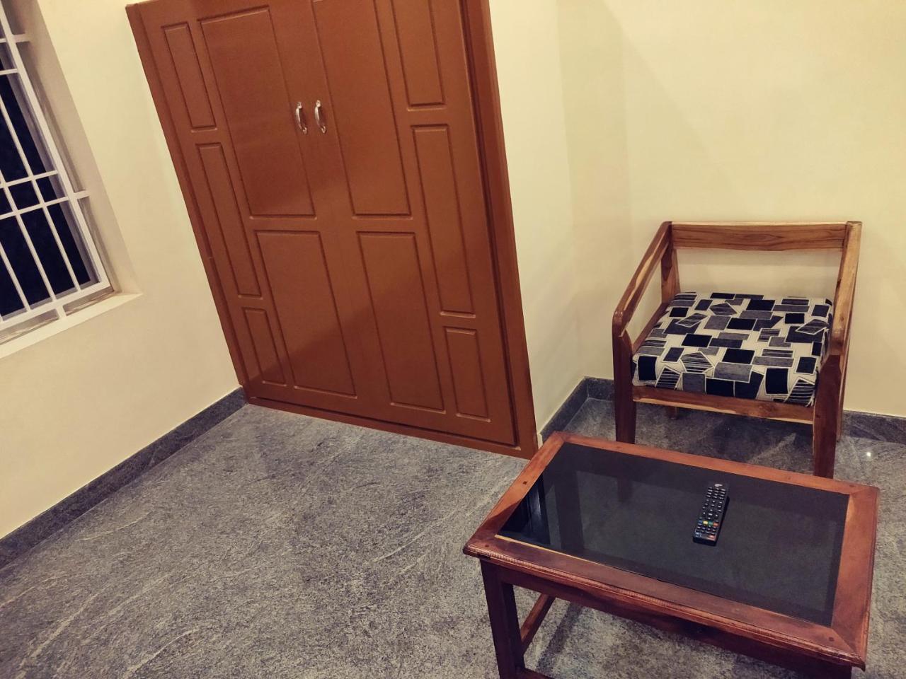 Hotel Wins Канякумари Екстериор снимка