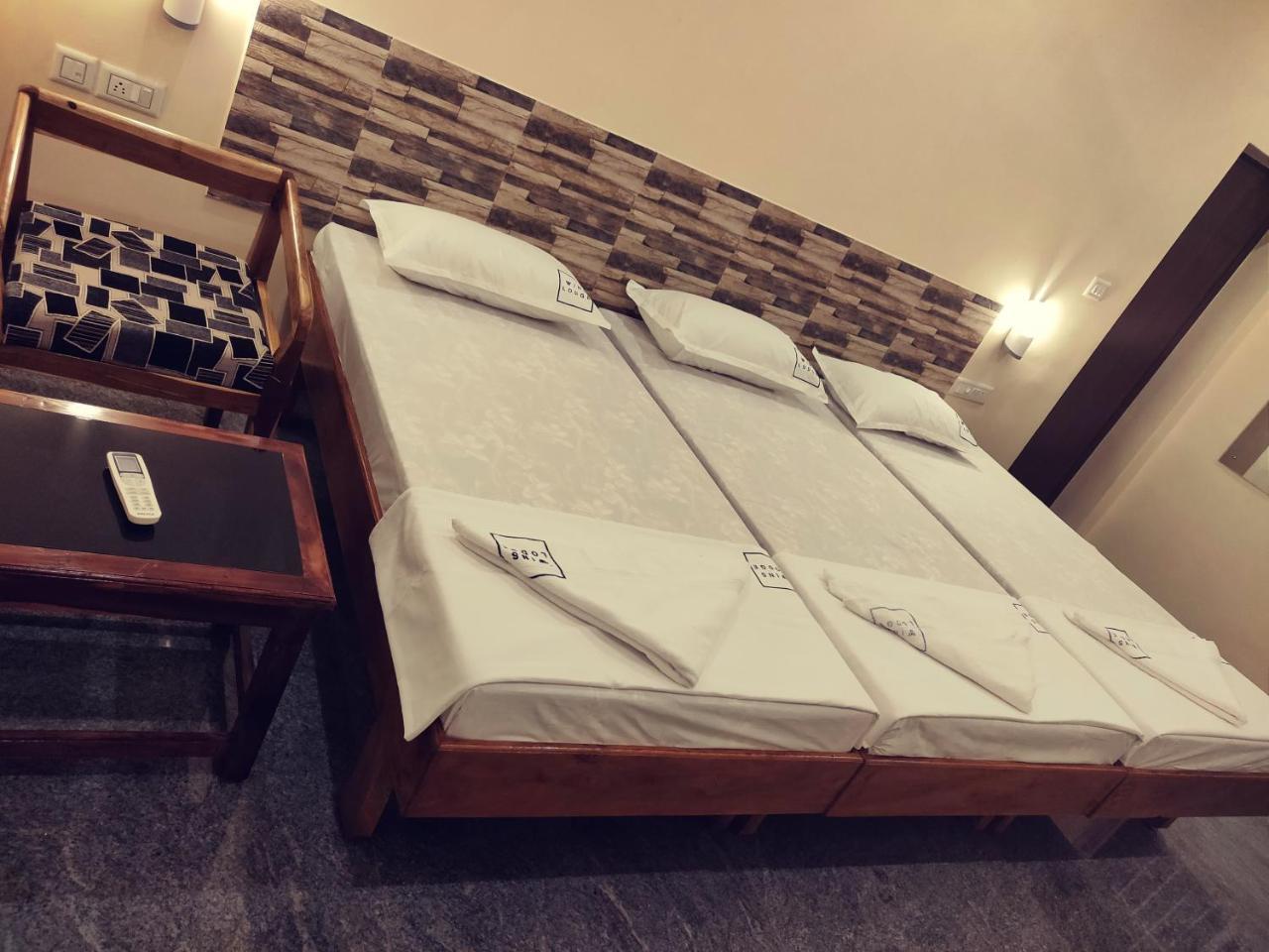 Hotel Wins Канякумари Екстериор снимка